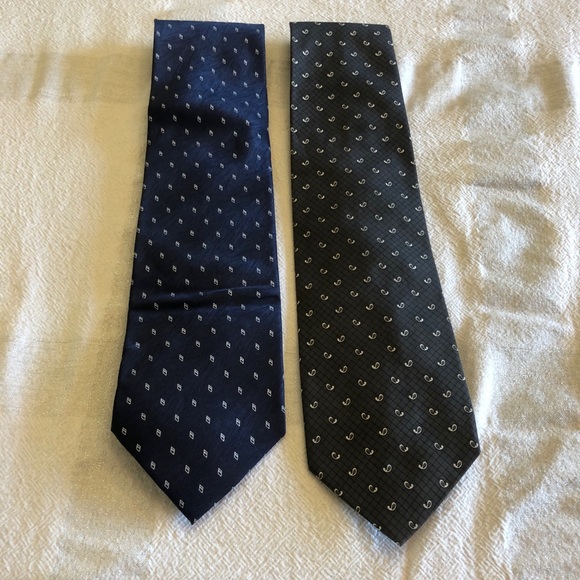 Two Patterned Ties - Picture 2 of 7